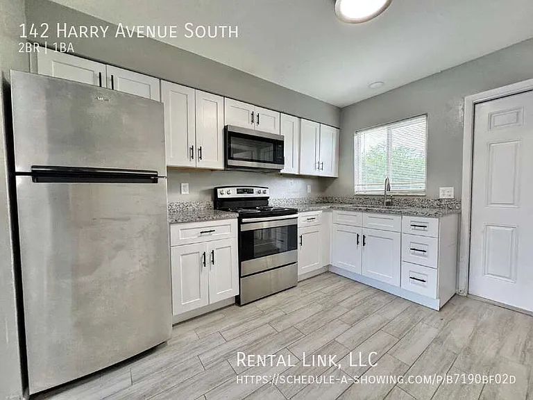 142 Harry Ave S — Photo 12