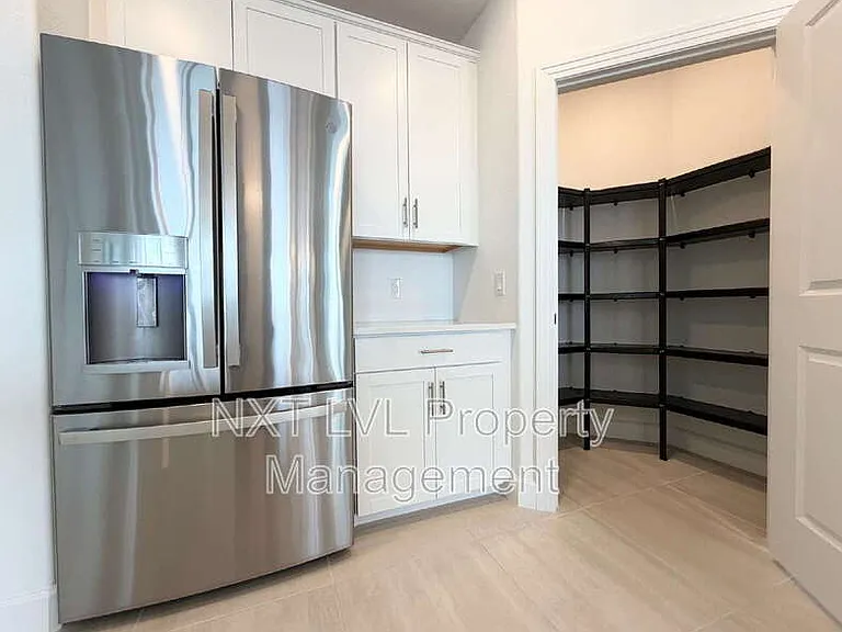 16570 Ridgeview Cir #4111 — Photo 6