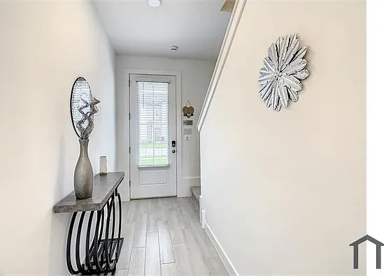 1055 Plantation Ln — Photo 13