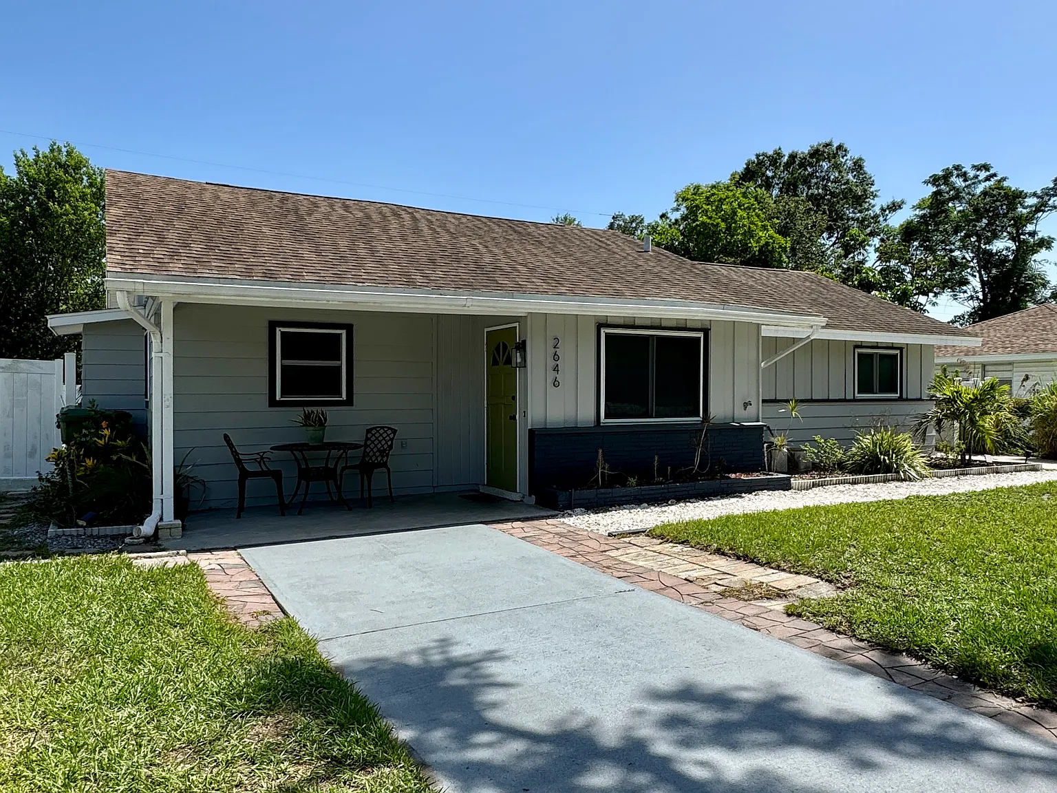 3 bed, 1200 sqft, $1,950 — Photo 2