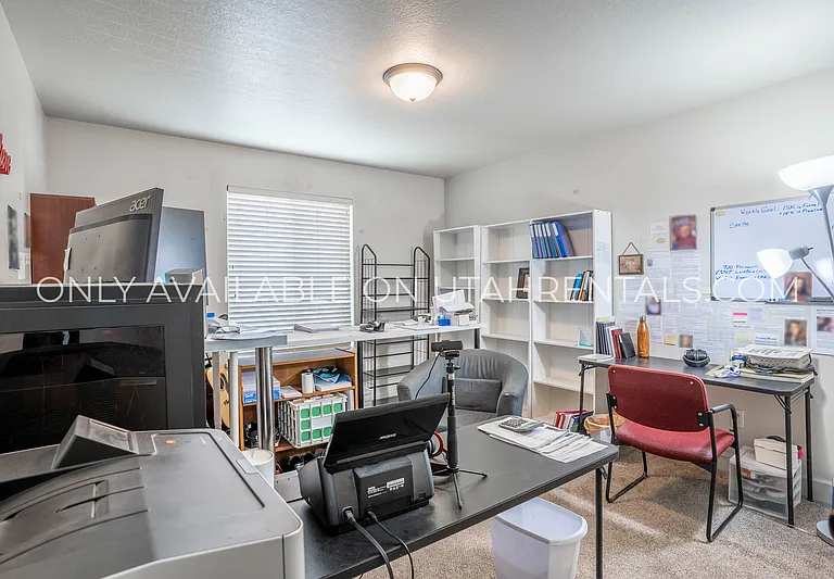 278 E Cascade Ct — Photo 20
