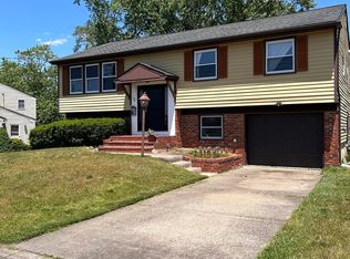 3 Benner Rd, Turnersville, NJ 08012