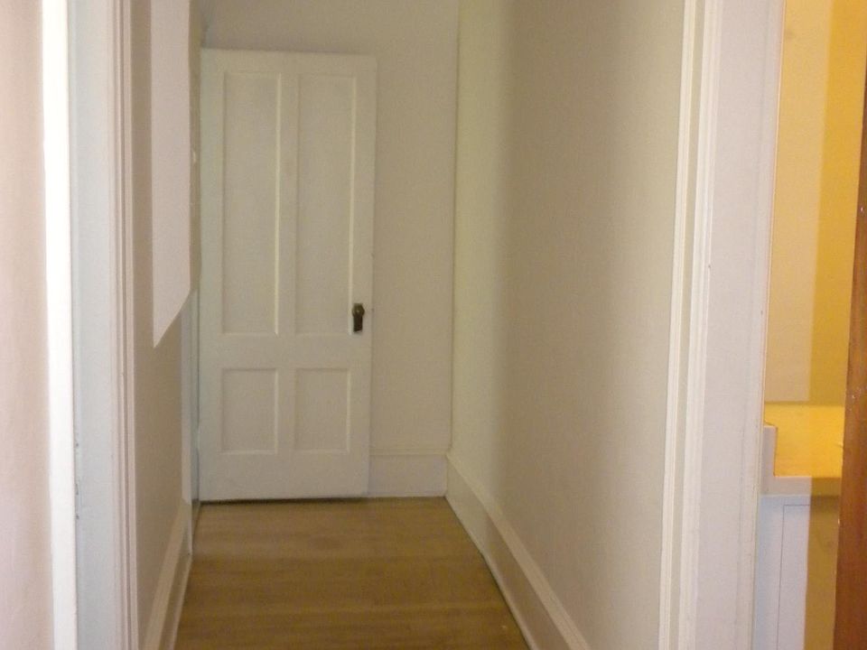 2nd Floor hall