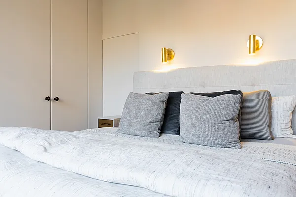 Rented by Finest Furnished LLC | media 15