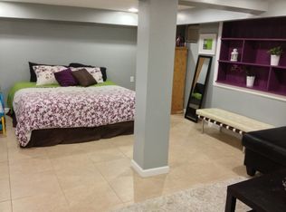 1630 Greenway Blvd, Valley Stream, NY 11580