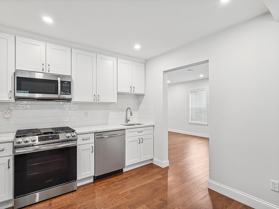 75 Watchung Ave FLOOR 2, Chatham, NJ 07928 Zillow