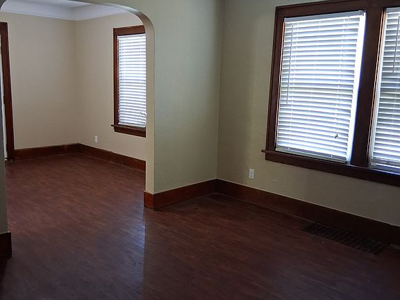 5th image of 21006 Poinciana St