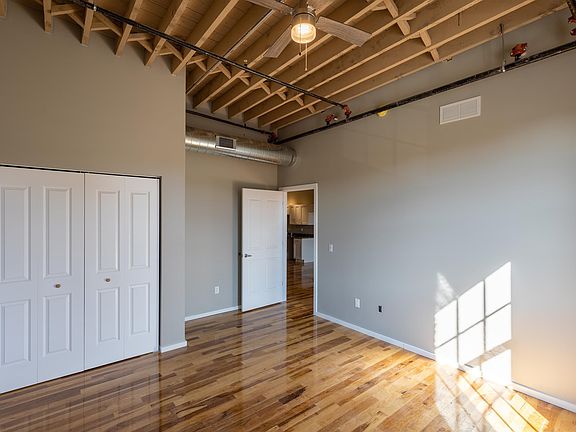 5th image of 116 N 4th St #10912372