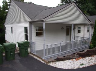 121 Merchant St APT F, Asheville, NC 28803