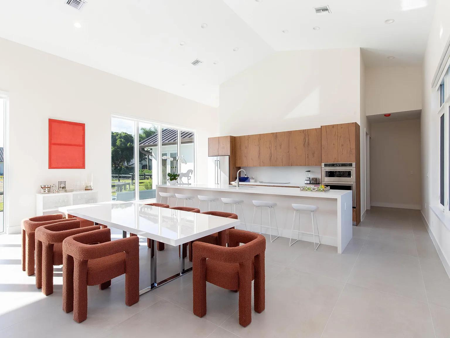 4 bed, 4.5 bath, 4077 sqft, $45,000 — Photo 4