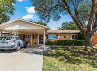203 SW 17th St, Seminole, TX 79360