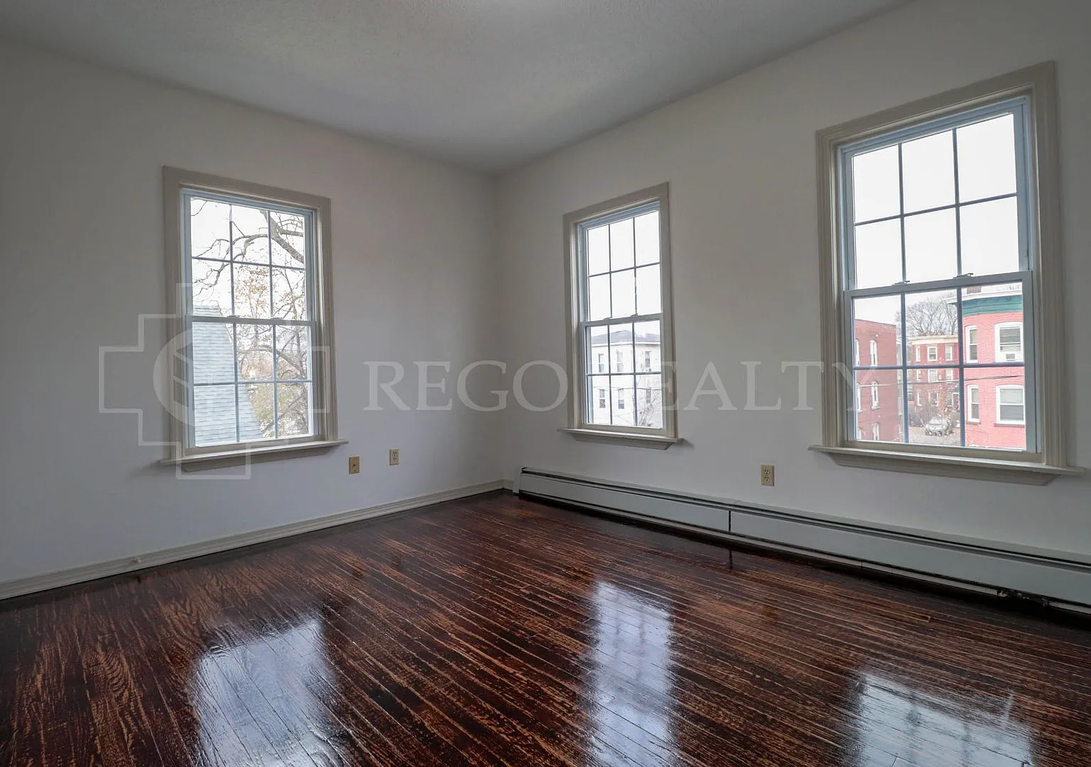 49 Elliott St / Owen Properties, LLC — Photo 1