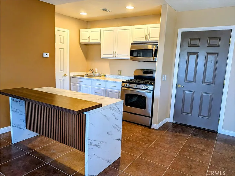 11377 Buckskin Ave — Photo 9