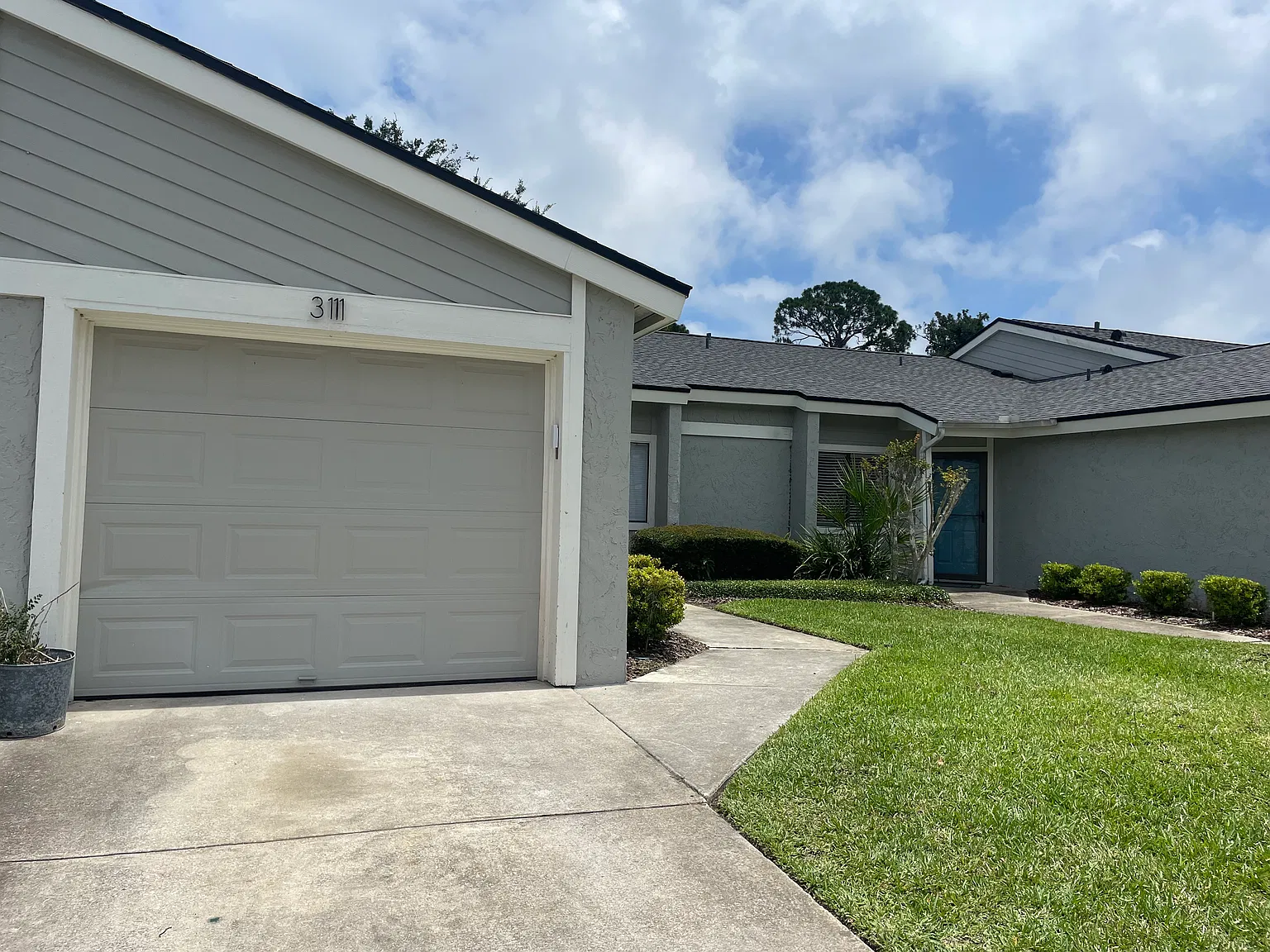 2 bed, 1038 sqft, $3,000 — Photo 2