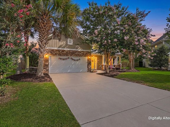 2nd image of 105 Elena Ct