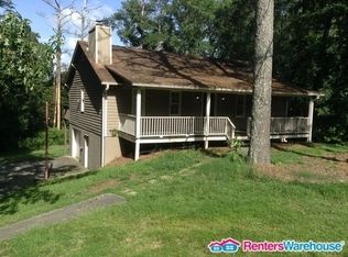 1082 Caprice Dr, Marietta, GA 30127