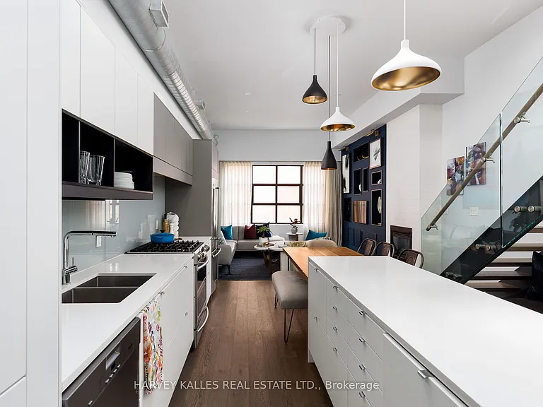 287 Richmond St E #304 — Photo 15