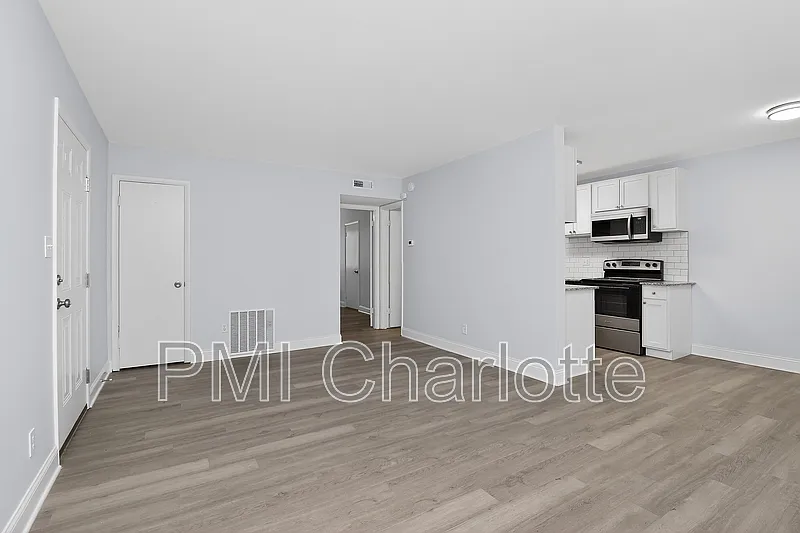 1 bed, 1.0 bath, 750 sqft, $1,225 — Photo 3
