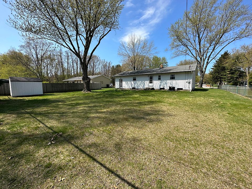 1880 S Donna Dr, Stevensville, MI 49127 Zillow