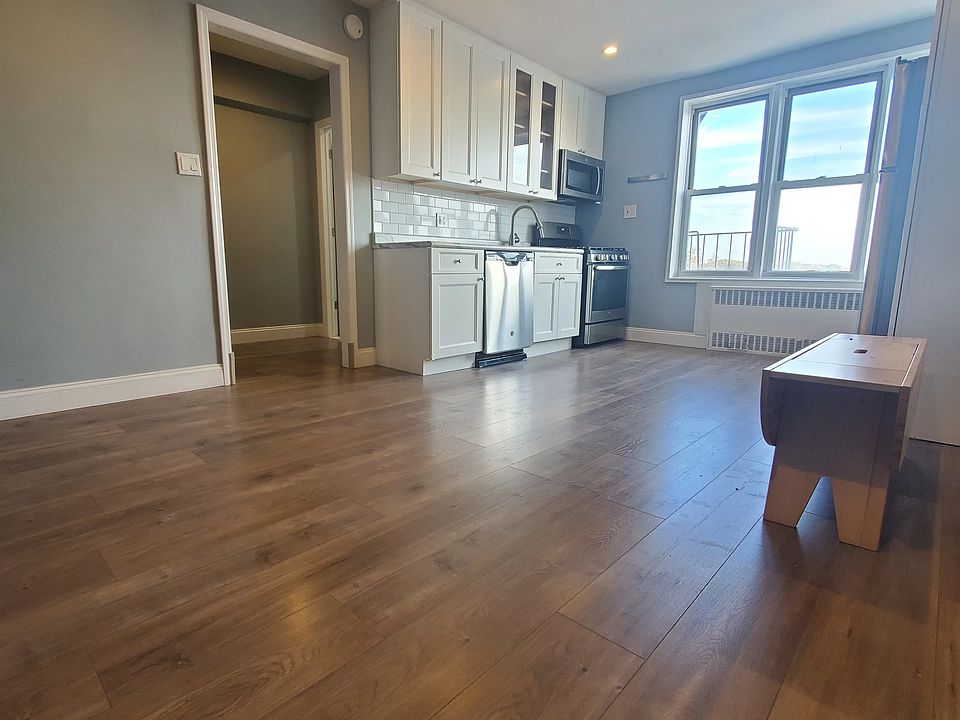 1st image of 3165 Nostrand Ave APT 5P