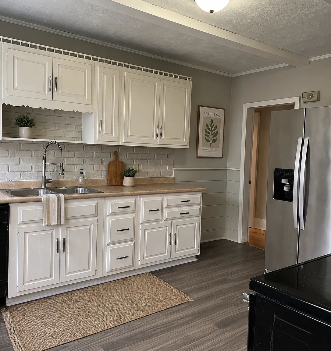 3 bed, 1426 sqft, $2,000 — Photo 2
