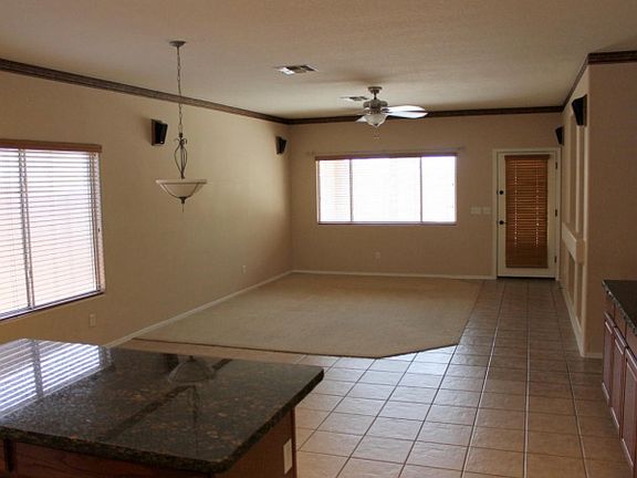 4th image of 7745 W Via Del Sol