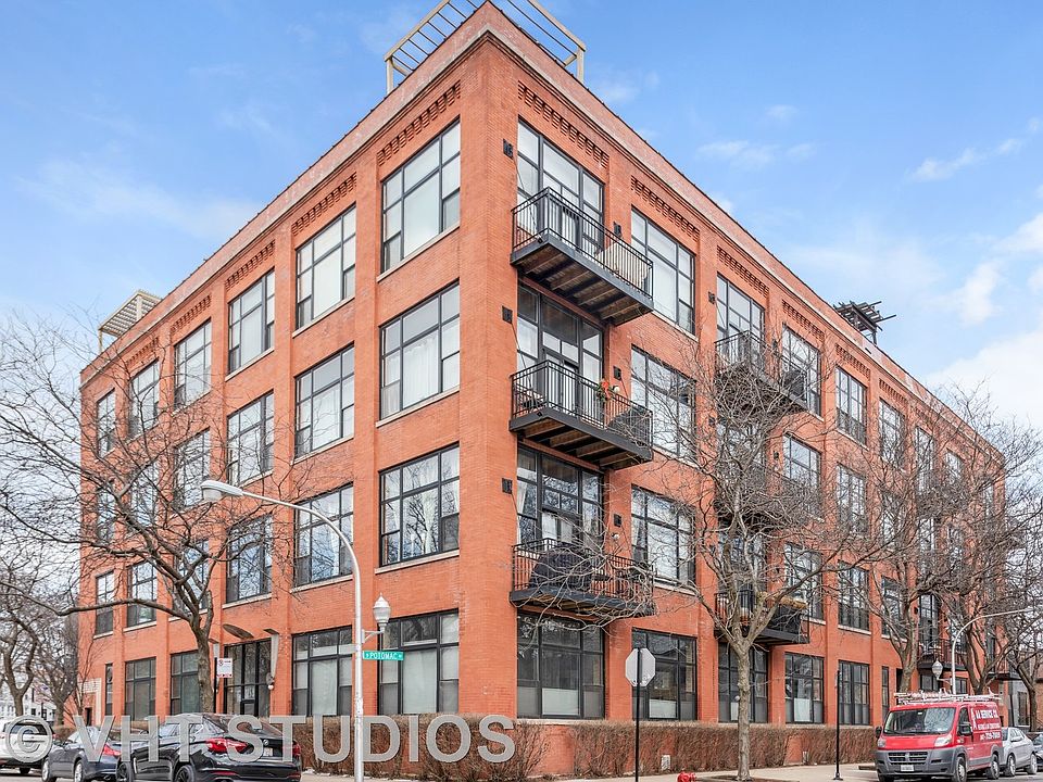 1st image of 1259 N Wood St APT 206