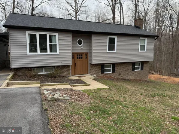 36979 David Dr, Mechanicsville, MD 20659