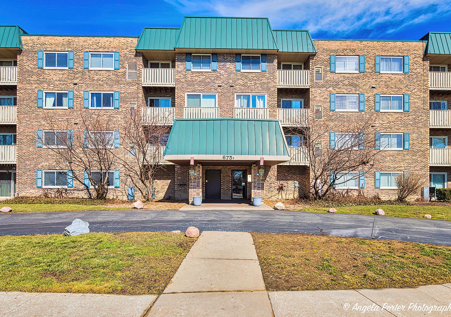 675 Grove Dr APT 207, Elk Grove Village, IL 60007 Zillow