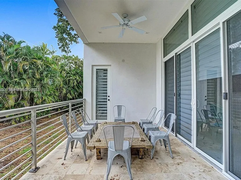 1759 SW 30th Pl — Photo 71
