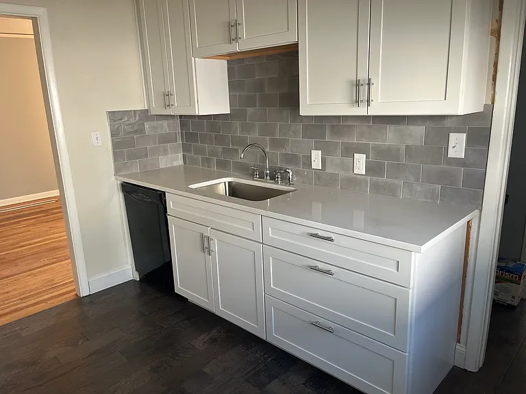 5812 Lafayette Ave — Photo 8