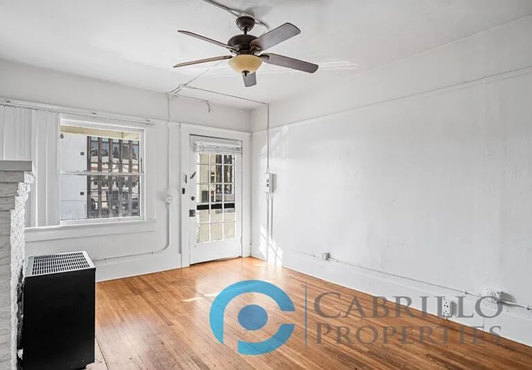 2261 4th Ave — Photo 2