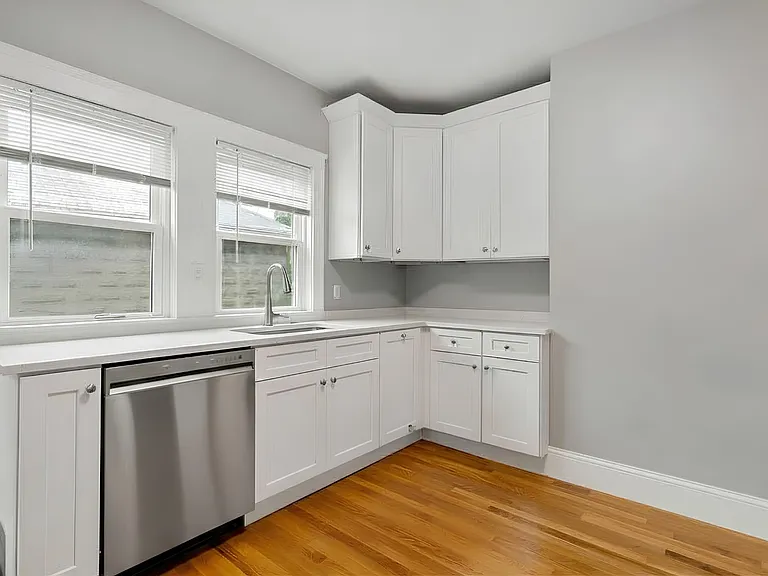 78 Euston Rd #1 — Photo 2