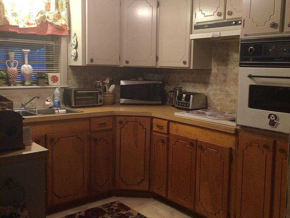 2nd image of 2906 Linden Ave
