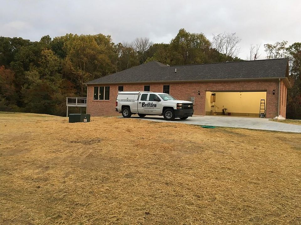 2nd image of 2710 S Terrace Lake Rd