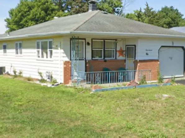 313 Barbados Dr N, Toms River, NJ 08757