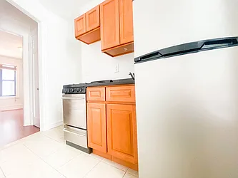 Rented by RealTegrity NY LLC