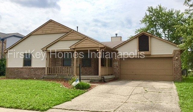 1st image of 10317 Park Valley Dr
