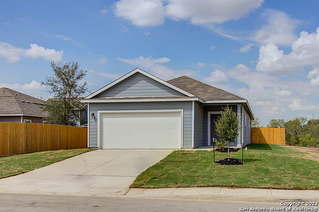1st image of 10103 Tercero St