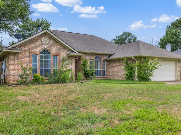 1704 Starling Dr, College Station, TX 77845