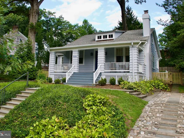 7013 Maple Ave, Chevy Chase, MD 20815
