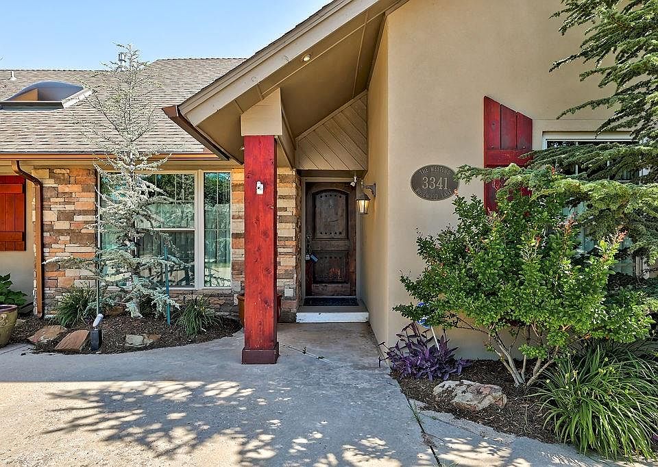 1st image of 3341 Rosewood Ln