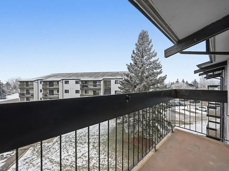 232 Pinehouse Dr — Photo 17