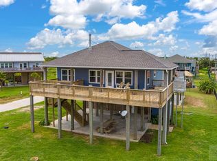 966 Melody Ln, Crystal Beach, TX 77650