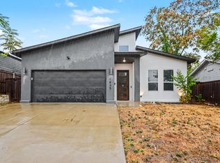 1435 Strickland St, Dallas, TX 75216