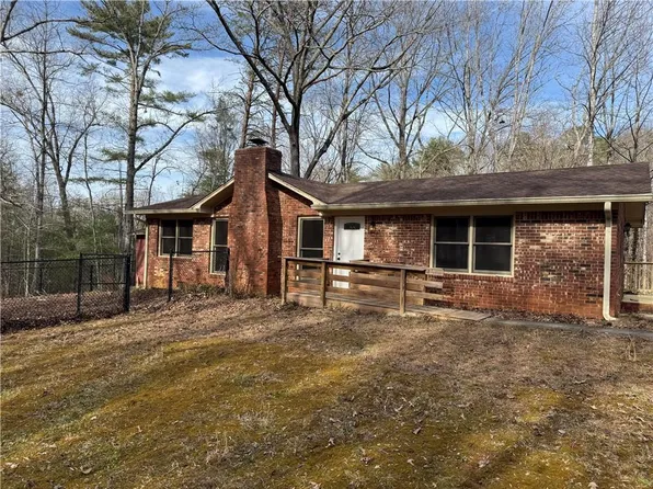 132 Welch Cir, Dahlonega, GA 30533