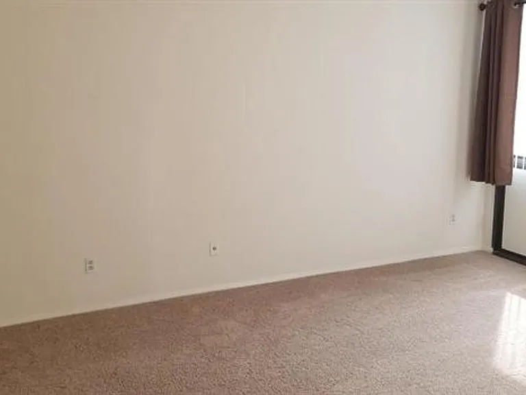 491 N Armistead St #101 — Photo 7