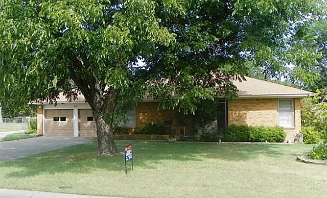 1st image of 1114 Hillcrest Blvd