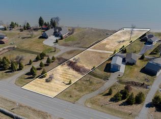 4480 Lakeshore Rd, Deckerville, MI 48427