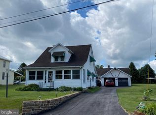 104 Old Bowers Rd, Mertztown, PA 19539